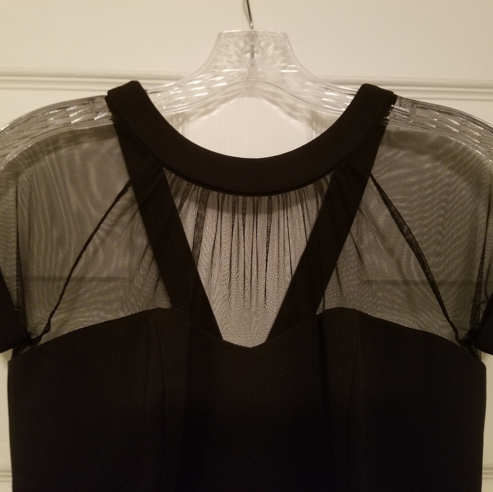 Black sheath dress, sweetheart, yoke neck - Picture 2 of 4
